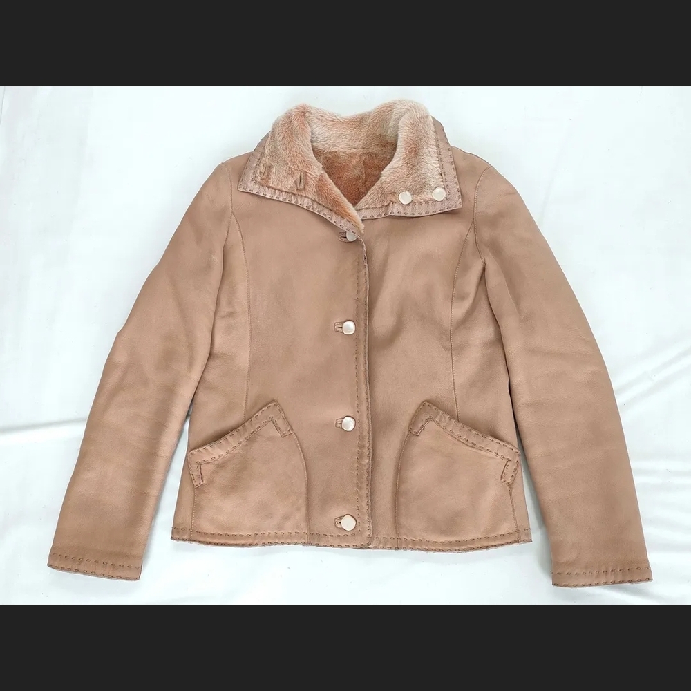 FENDI - Reversible fur coat, size 40,
leather and suede